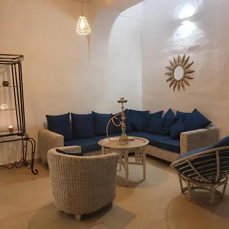 Villa Tango