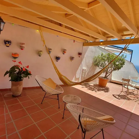 Tango Villa