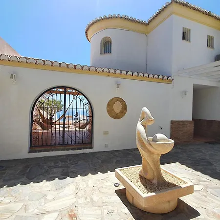 Tango Villa *