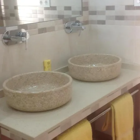 Tango Villa *